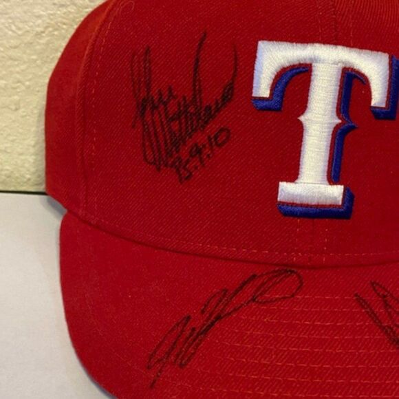 TEXAS RANGERS AUTOGRAPH TEAM HAT IVAN RODRIGUEZ JOHN WETTELAND RUBEN SIERRA - Picture 2 of 5